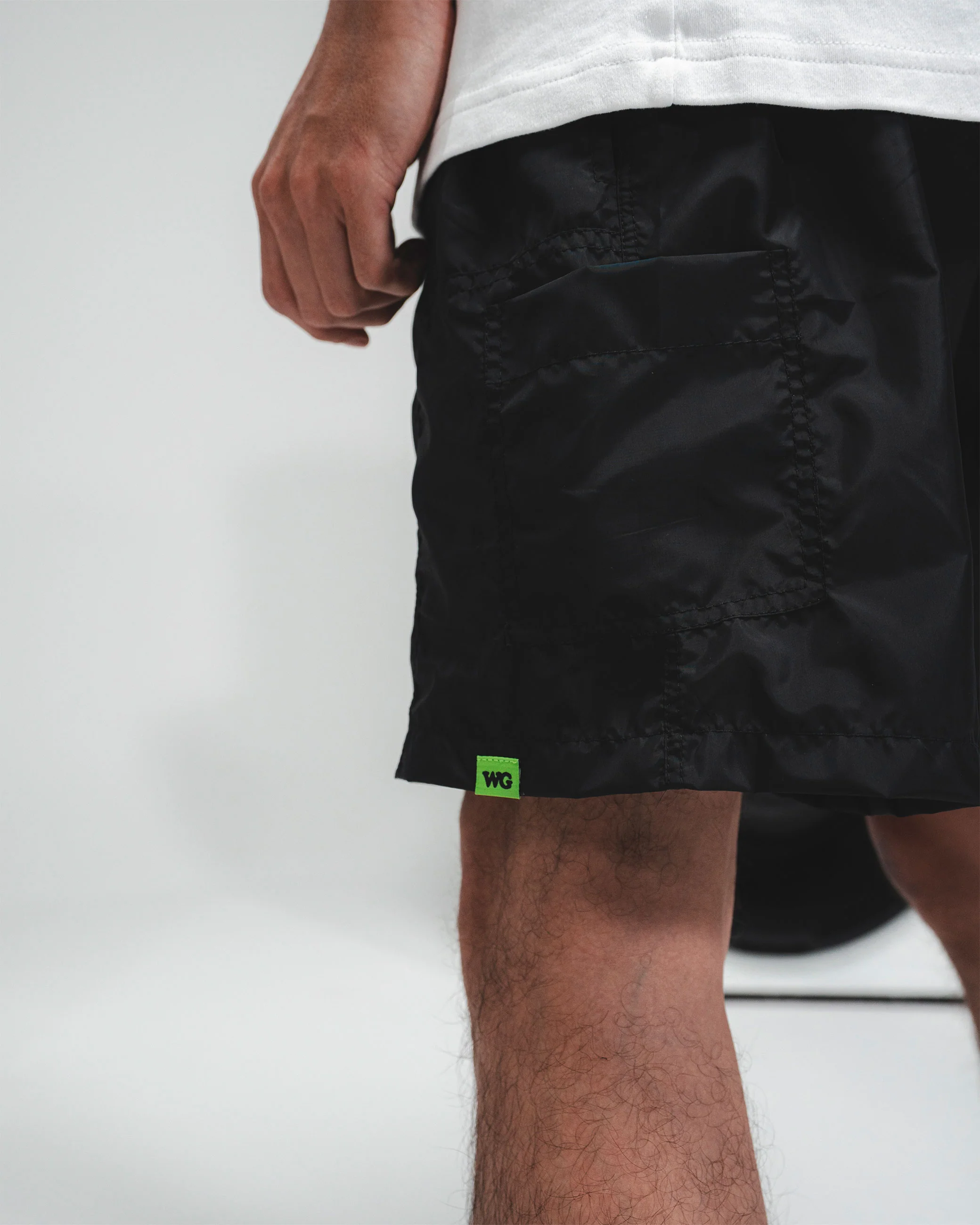 BERMUDA TECH WEEDGREEN NEGRO - Image 3